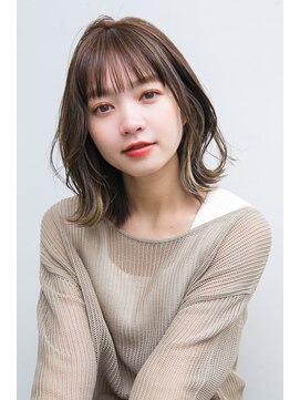 アンアミ オモテサンドウ(Un ami omotesando) 【Un ami  表参道】 松井幸裕　小顔・レイヤーミディー