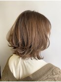 レイヤーが映えるボブスタイル