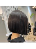 前下がりボブ×ボブ×黒髪アッシュ×大人かわいいヘア