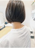 内巻きミニボブスタイル