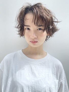 アイティー バイ アルバム 浦和店(IT by ALBUM) パーマ風マニッシュショート_ミニウルフテラコッタ_8732