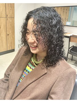 ジュリエッタ(giulietta) カーリーパーマ