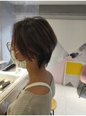 くびれショートボブ