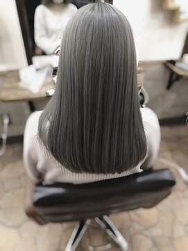 アトリエMAI 北千住 パールグレージュ#ハイトーンカラー#ブリーチ#ダブルカラー