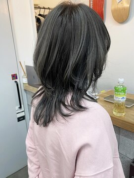 キューズ クラブ(cuz KLUB) 【cuzKLUB】ウルフハイライトシアーグレージュ【池袋】
