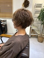 チリンバイロストシティー(Chillin by LOSTCITY)&nbsp;丸みショートボブ　パーマ