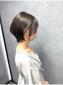 骨格矯正ショート×艶カラー