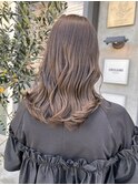 ミルクティーベージュ×ミディアム