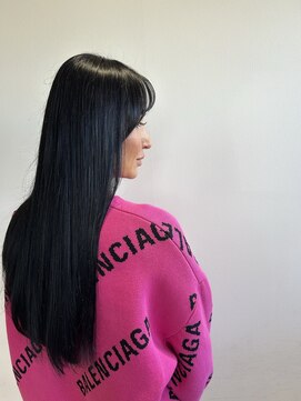 ソランテ(SOLLANTE) ツヤ感満載ロングスタイル