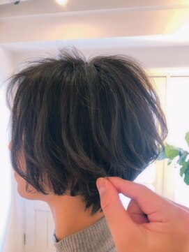 コニー(coni) 【吹田・髪質改善】縮毛矯正/トリートメント/マンツーマン