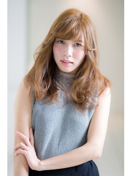 ヘアアンドエステ ヒロイン 西麻布本店(Hair&Esthe HIROIN) ゆるふわカールが大人可愛いハイトーングレージュ『山村雄貴』