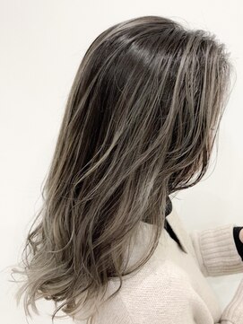 アイリー 名古屋(A/LEE) デザインカラー 4