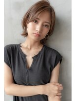 ケアリー 武蔵小杉(Carelly)&nbsp;フェザーバングカーキグレージュ大人かわいいマッシュショート