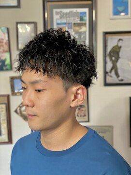 ヴェナ(VeNA) マッシュパーマ