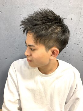 ロバーツ 国立(ROBERTS) 韓国センターパート/サイドパート<理容室><国立/国立駅/メンズ>