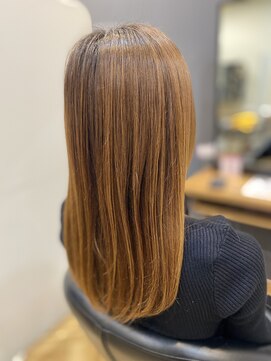 アルター(aL ter) 20代30代40代50代 ナチュラル×ストレート