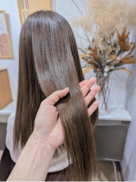 ウタ(uta) oggiyトリートメント