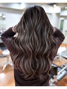 キース(KITH) スペシャルハイライトカラー