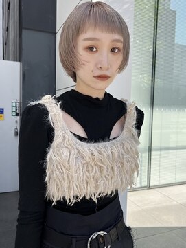ヌープヘアーアイス(NUUP.hair ici) ショートマッシュ×柔らかベージュ
