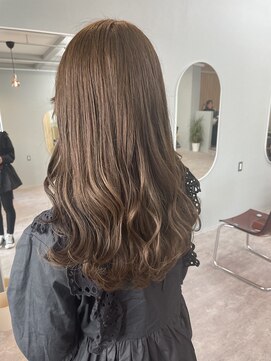 プラム(plum.) カーキーベージュ