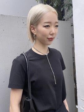 プネル 渋谷(PUNEL) ホワイトブロンド/ブロンドボブ/ハイトーン[YURI]