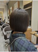ほんのり前下がりボブ