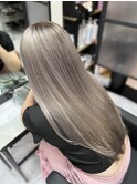 【lamchele】シルバーグレージュ×ブリーチカラー