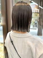 ミィ 表参道(mee.) 黒髪/ボブウルフ/ネビージュ/小顔/ワンレン/髪質改善/前髪