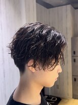 アクシー ヘアーアンドメイク(AXY HAIR&MAKE)&nbsp;緩め波巻きスパイラルセンターパート韓国風スパイラルパーマ