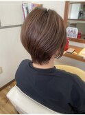 アッシュベージュ×ショート