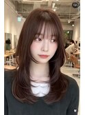ミディアムレイヤー顔周りレイヤーココアブラウン韓国ヘア