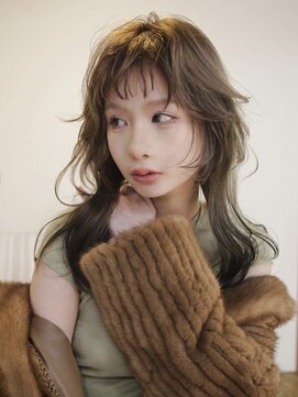 キャロルガーデンズ ボコカ 表参道(Carroll Gardens bococa) レイヤー × ベージュ