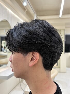 ニコ トウキョウ ヨコハマ(nico) メンズセンターパートウルフセンターパートニュアンスパーマ襟足