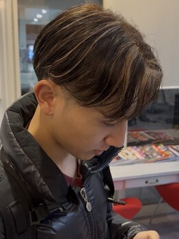 毎日のセットが楽になるカットやパーマが人気！ふわっとした要望でも、あなたに似合うスタイルをご提案♪