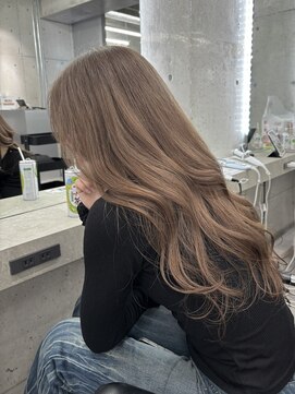 柔らかいミルクティーベージュ mai