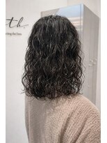 ムクコア(Muk CORE) ウルフパーマ/ミディアムパーマ/グランジヘア/川崎