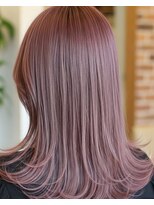 アズグロウヘアー(AS GROW HAIR) ツヤ感ピンクベージュ×外ハネ