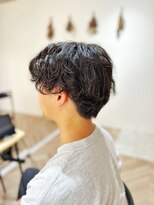 アンドユー(& you.)&nbsp;スパイラルパーマ×センターパート