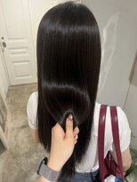 エイチ(811)&nbsp;くびれフェイスフレーミングミディアムウルフピンクグレージュ