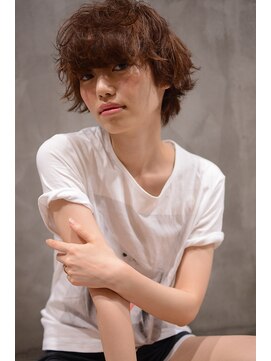 ミラバイグリーン(Mira by green) 抜け感×グランジ感　ショートボブ☆