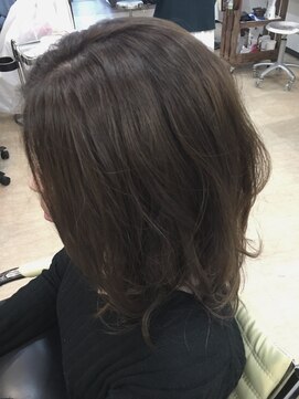 アゴーグ(agog) アッシュグレー