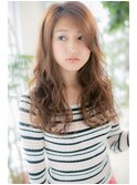 レイヤーロング×こなれウェーブ