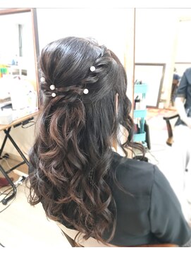 ロカット サロン(Roquat Salon) 大人きれいめハーフアレンジ【ヘアアレンジ　立川/立川南/袴】