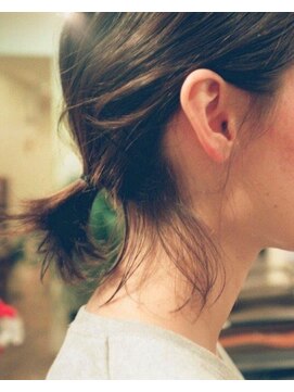 オフ(OFF) 髪質が柔らかく見えるカラーでアレンジ