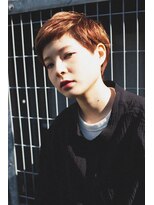 ハニーマスタード(HONEY MUSTARD)&nbsp;ケアブリーチ×カッパーオレンジでモードなショートスタイル