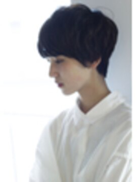 ザ シー 橋本(The C) 顔まわりのニュアンスで1日の気分が変わる / ザ シー