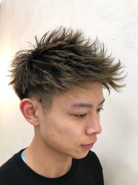 オーリーヘアー(Olliy hair) フェザーショート/刈り上げショート/20代30代40代50代