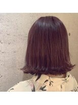 オズギュルヘア(Ozgur hair) 切りっぱなしボブ×ボルドーカラー