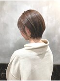 えりあし束感ショート