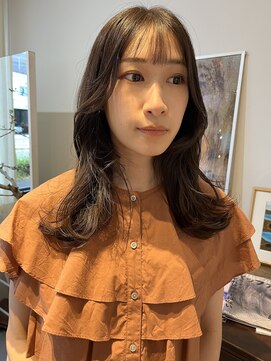 ヘアーアイストゥーレ(HAIR ICI TRE) 顔まわり　おくれ毛　韓国　ロング　シースルー　担当阿知波